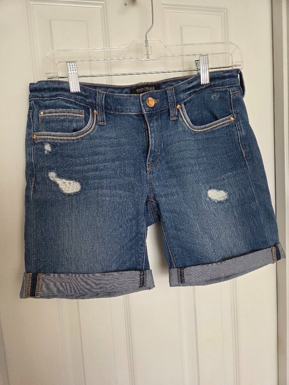 WHBM Girlfriend Bermuda jean shorts, Size 0